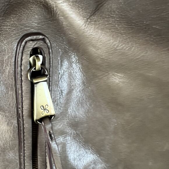 HOBO Taupe Leather Hobo Shoulder Bag main image 4
